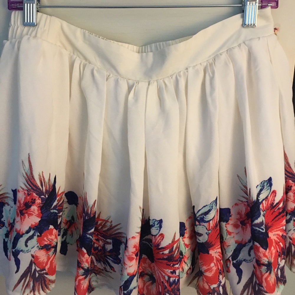 Women’s Rewind Large Hibiscus Print Skirt